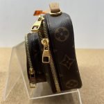 99% New LV Pochette Metis, Monogram, Chip