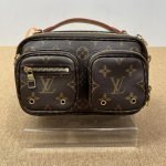 99% New LV Pochette Metis, Monogram, Chip